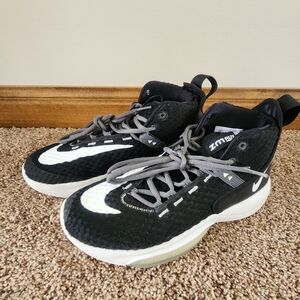 Nike Womens Black and White Zoom Rize Basketball High-Top Sneakers